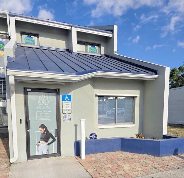Beauty Body clinic entrance in Cape Coral